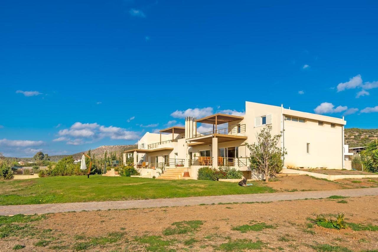 Legrena Beach Villa Szúnio Kültér fotó