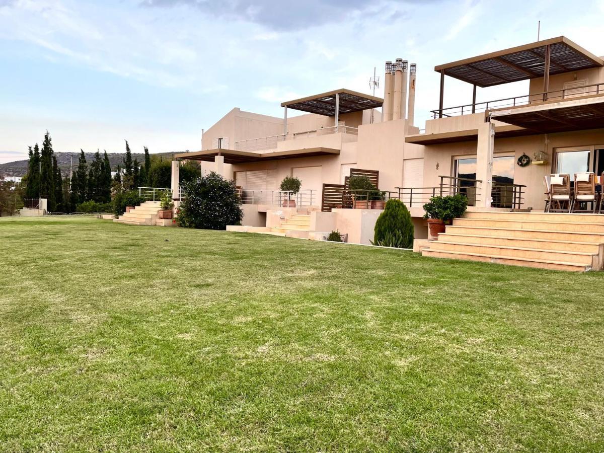 Legrena Beach Villa Szúnio Kültér fotó